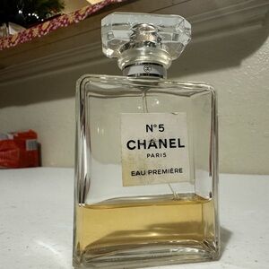 Chanel perfume
